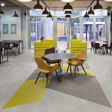 Pavimento in vinile - SILENTFLOR PUR - Polyflor - da interno / residenziale / per il settore terziario