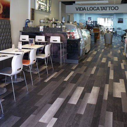 Pavimento in vinile - EXPONA COMMERCIAL PUR - Polyflor - da interno / per il settore terziario / a doghe