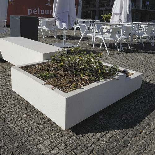 Fioriera in calcestruzzo - Planter Q1 - 01408 - A Amop Synergies - quadrata / modulabile / con supporti