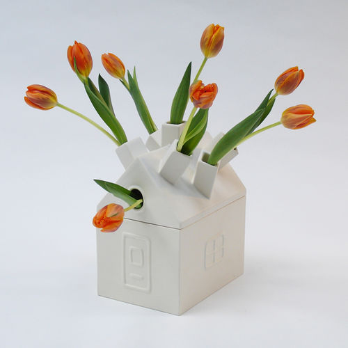 Vaso design originale - NET TROPHY - DAVIS GRAAS - in ceramica / in legno / bianco