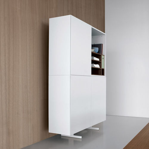 Credenza alta MONOLITH extendo moderna / in legno laccato / in noce