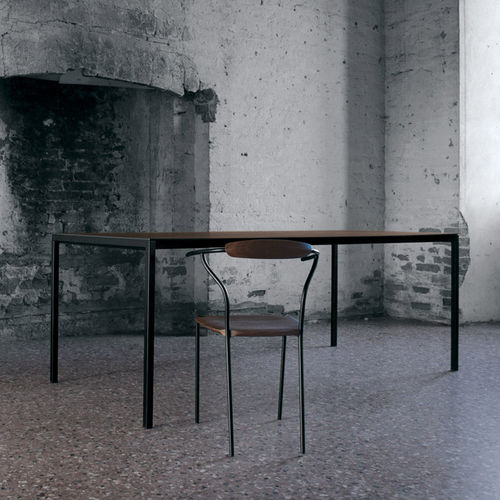 Tavolo contemporaneo - SINTESI  - extendo - in noce / in ottone / in HPL