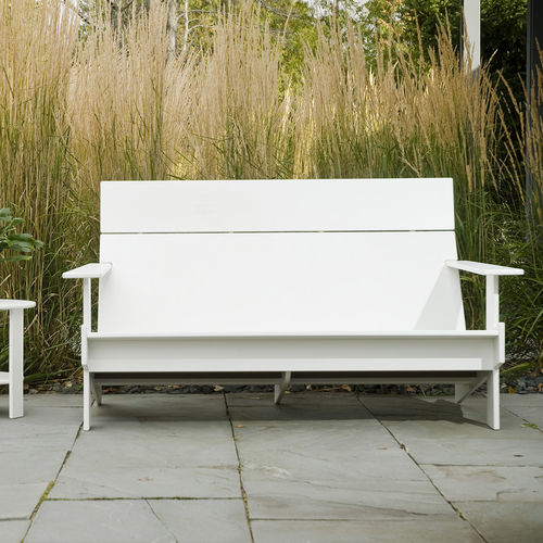 Divano contemporaneo - LOLLYGAGGER - Loll Designs - da giardino / per terrazza / con cuscino rimovibile