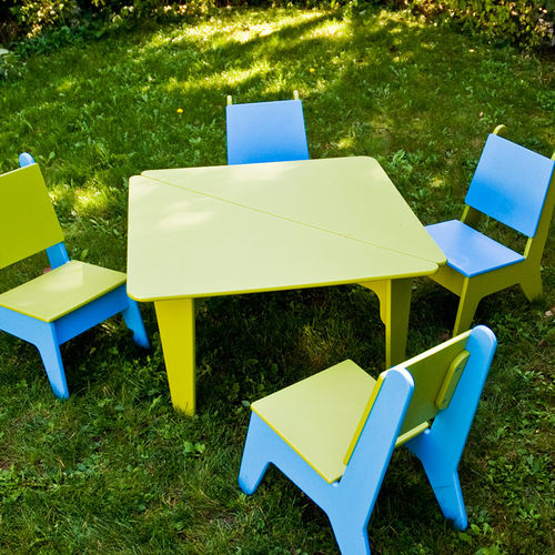 Tavolo contemporaneo - BB02  - Loll Designs - in polietilene ad alta densità HDPE / quadrato / per bambini