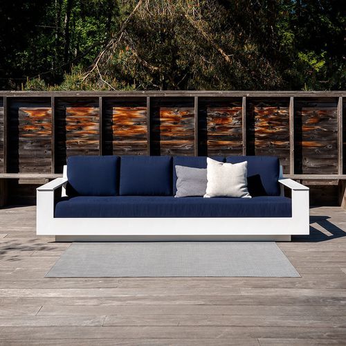 Divano contemporaneo - NISSWA - Loll Designs - da esterno / in Sunbrella® / in polietilene