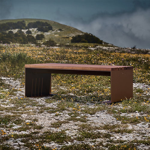 Tavolino basso contemporaneo - PYSA - CYRIA | Mobilier Urbain - in legno / con supporto in acciaio / con supporto in acciaio inossidabile