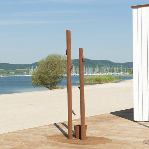 Doccia da esterno per piscina - MONSIEUR 2 - CYRIA | Mobilier Urbain - lavapiedi / classica / multifunzione