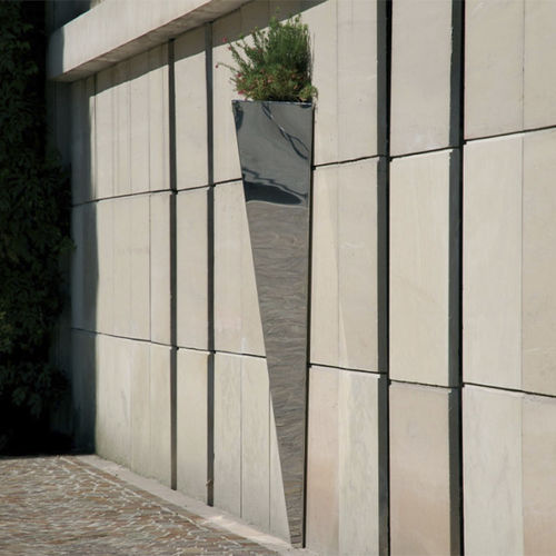 Grande fioriera in acciaio galvanizzato - MIRANDA - CYRIA | Mobilier Urbain - in acciaio COR-TEN® / in acciaio termolaccato / altre forme