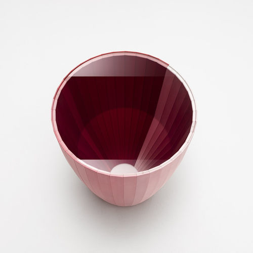 Tavolino basso contemporaneo - IRIS - Established and sons - in vetro / con supporto in alluminio / circolare
