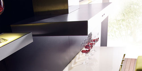 Piano di lavoro in quarzo composito - LUNA - COMPAC The Surfaces Company - da cucina