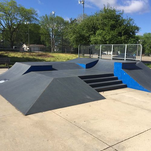 Mezza piramide per skatepark - BLOOMINGTON, IL - World Skate Parks