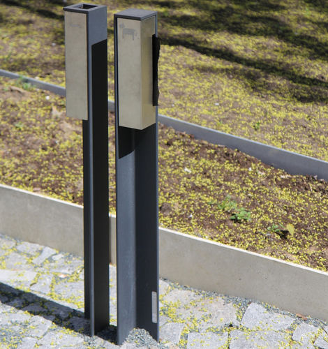 Portacenere da terra - VALET - mmcité street furniture - in acciaio galvanizzato / in acciaio inossidabile / per esterni
