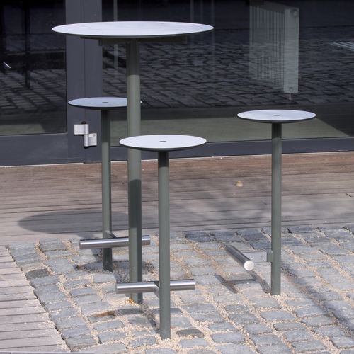 Tavolo alto contemporaneo - BISTROT - mmcité street furniture - in HPL / con supporto in acciaio galvanizzato / rotondo