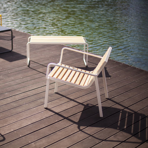 Set tavolo e panca contemporaneo - STACK - mmcité street furniture - in legno esotico / in acacia / in acciaio