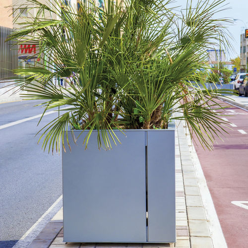 Fioriera in acciaio - MALAGENO - mmcité street furniture - in alluminio / rettangolare / quadrata