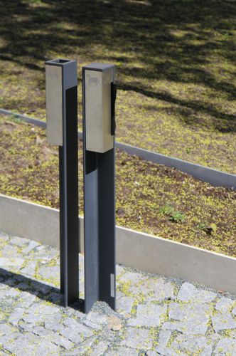 Servo muto a pavimento - VALET - mmcité street furniture - da parete / in acciaio inossidabile / contemporaneo