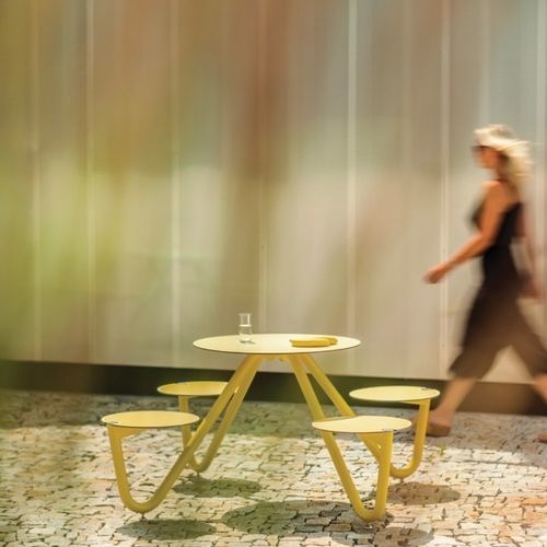 Tavolo da picnic contemporaneo - ORBIT - mmcité street furniture - in acciaio / in acciaio inossidabile / in legno