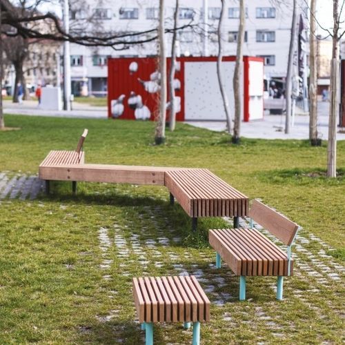 Panca per spazi pubblici contemporanea - WOODY - mmcité street furniture - in acciaio con rivestimento a polvere / in acciaio / in acciaio inossidabile