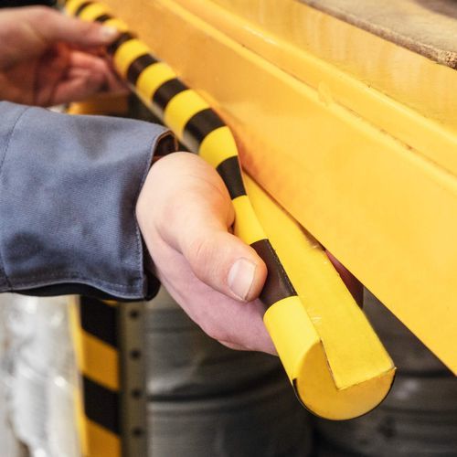 Profilo in poliuretano - 1100 - DURABLE - ad angolo