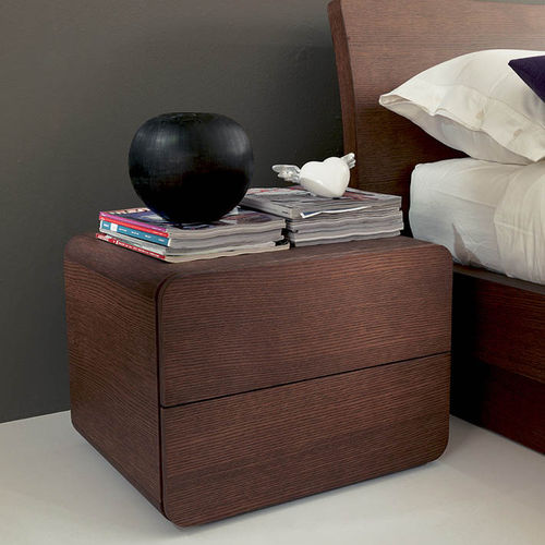 Comodino contemporaneo - ICARO - Fimar Srl - in legno / quadrato / per uso residenziale