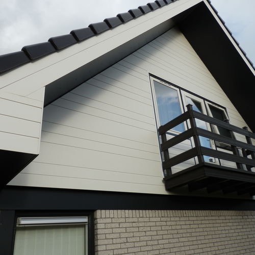 Rivestimento di facciata in pannelli - ROCKPANEL LINES² - Rockwool B.V. / Rockpanel - a doghe / in fogli / in composito