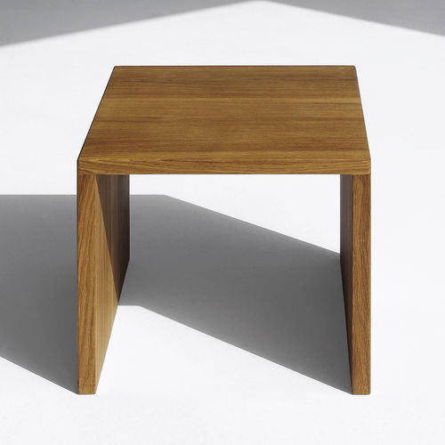Sgabello contemporaneo - MENA 3 - vitamin design - in rovere / in legno massiccio / in faggio