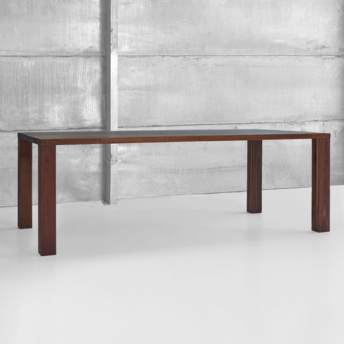 Tavolo da pranzo contemporaneo - IUSTUS - vitamin design - in rovere / in legno massiccio / in frassino