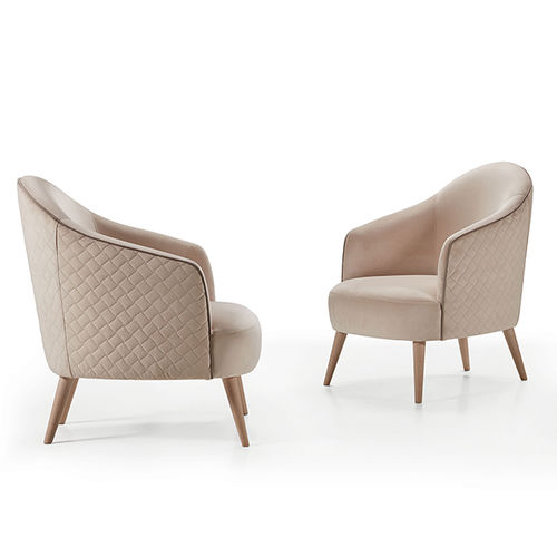 Poltrona contemporanea - VEGA - MANUEL LARRAGA - in tessuto / beige / per uso contract