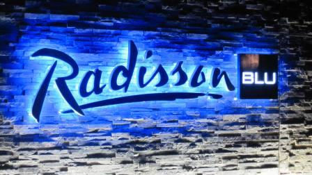 Insegna commerciale - RADISSON BLU  - Signo