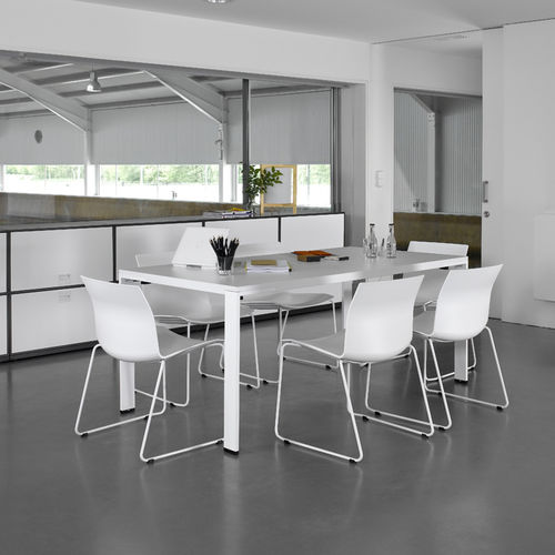Tavolo da riunione contemporaneo - DUBLO - Dynamobel - in laminato / con supporto in metallo / rettangolare