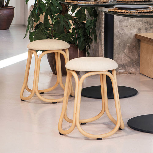 Sgabello contemporaneo - GRES  - expormim - in pelle / in tessuto / con supporto in rattan