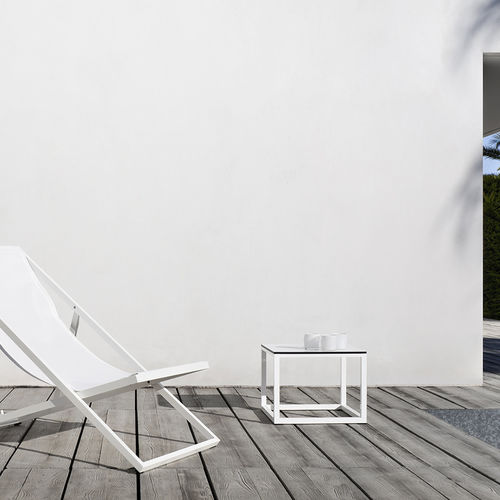Tavolo d'appoggio contemporaneo - CLUB - bivaq - in alluminio verniciato / con supporto in alluminio dipinto / quadrato