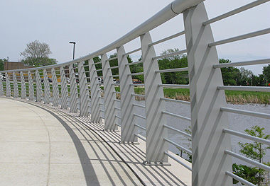 Ringhiera in acciaio inossidabile - SEA RAIL - TUTTLE RAILING - in alluminio / a sbarre / da esterno