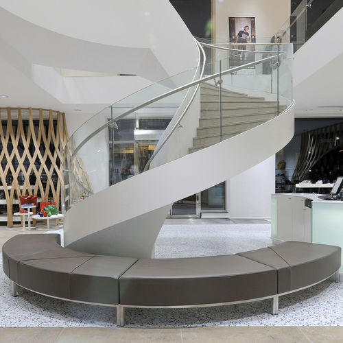 Scala di gamma superiore - SHUZ BY SCHMIT, VEENENDAAL - EeStairs - elicoidale / con gradini in pietra / professionale