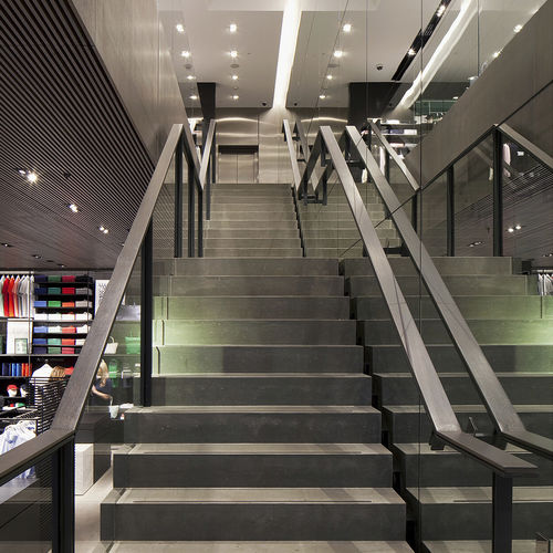 Scala di gamma superiore - LACOSTE, LONDON - EeStairs - dritta / a L / con gradini in metallo