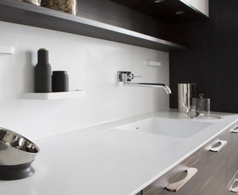Piano di lavoro in Corian® - ELÉGANCE À LA FRANÇAISE - PERENE - da cucina / con bordi quadrati