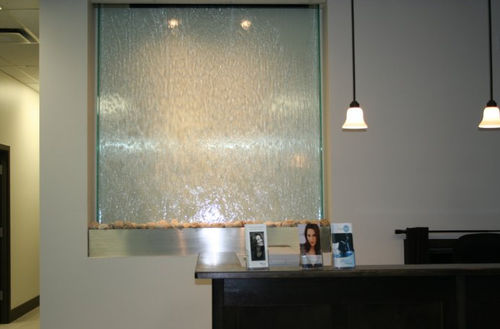 Muro d'acqua in vetro - Espace d'eau France - su misura