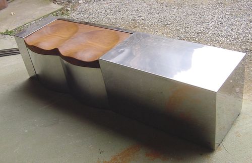 Panca contemporanea - LLAVANERES  - ICI ET LA - in legno massiccio / in acciaio inossidabile lucido / a doppia seduta