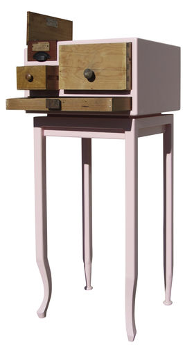 Cassettone con piedi alti - COMETÁ - ICI ET LA - design originale / in legno laccato / in legno patinato
