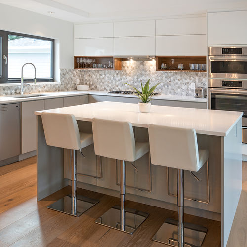 Cucina contemporanea - CHELSEA - AYA kitchens - in legno / in PET / con isola