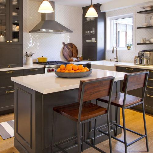 Cucina classica - MEDIO - AYA kitchens - in legno dipinto / con isola / a L