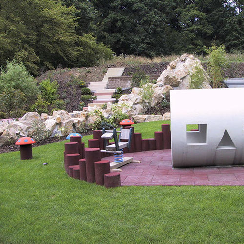 Bordura da giardino - EUROFLEX® Rubber Palisades - KRAIBURG Relastec GmbH & Co. KG - di protezione / in gomma / rotonda
