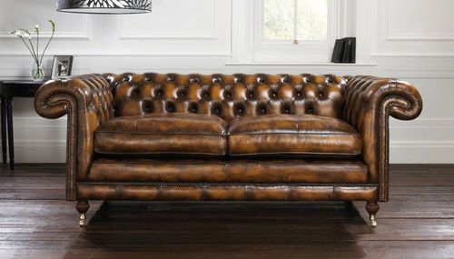 Divano chesterfield - CHATSWORTH - distinctive chesterfields - in pelle / marrone / 2 posti