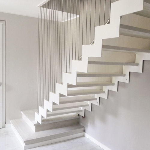 Scala a L - Link Vertikal - CAST DESIGN - con gradini in legno / con struttura in acciaio / per uso residenziale