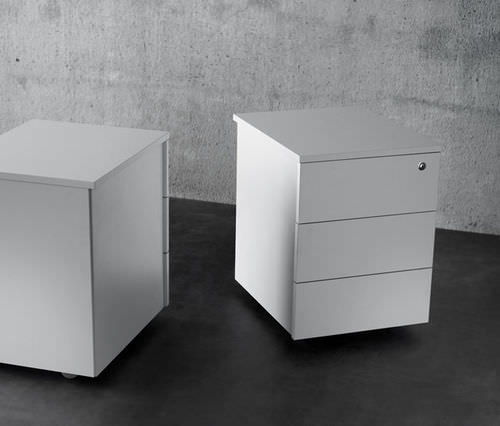 Cassettiera per ufficio in melaminico - BLOK - Forma 5 - 3 cassetti / a chiave