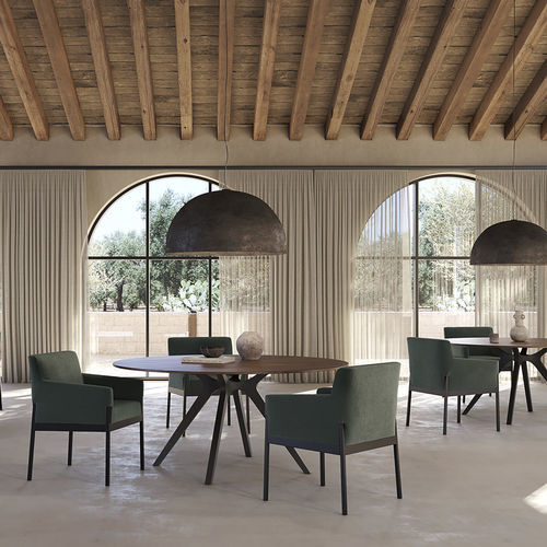 Poltrona visitatore contemporanea - STAND - Frezza - in tessuto / in espanso / in legno