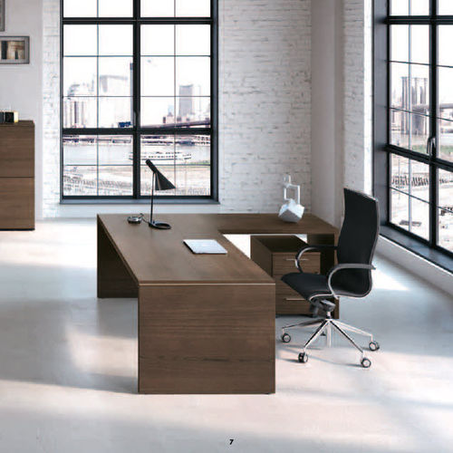 Scrivania per open space - ASSET - Frezza - da terra / contemporanea / in legno