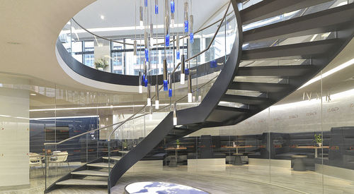 Scala elicoidale - JONES DAY - elite metalcraft - con gradini in legno / con struttura in acciaio / contemporanea