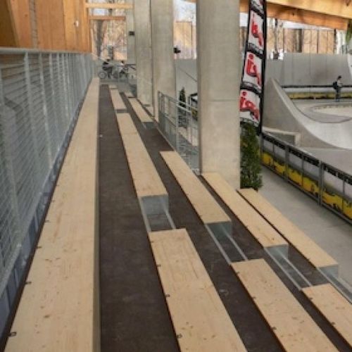 Gradinata a scomparsa - BLEACHER - MASTER INDUSTRIE - in legno / dritta / curva