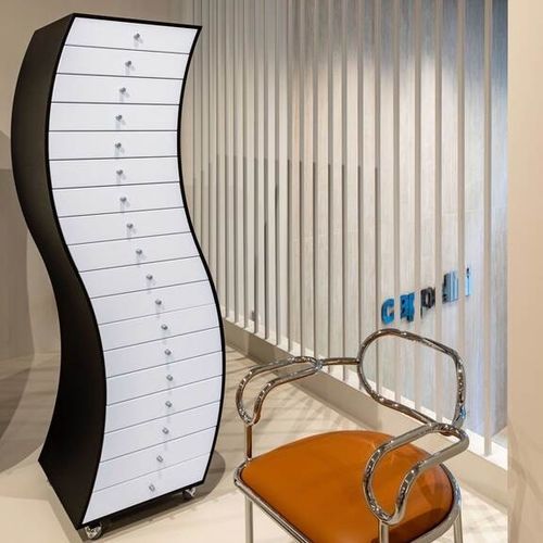 Cassettiera contemporanea - PROGETTI COMPIUTI - Cappellini - in frassino / di Shiro Kuramata / bianca